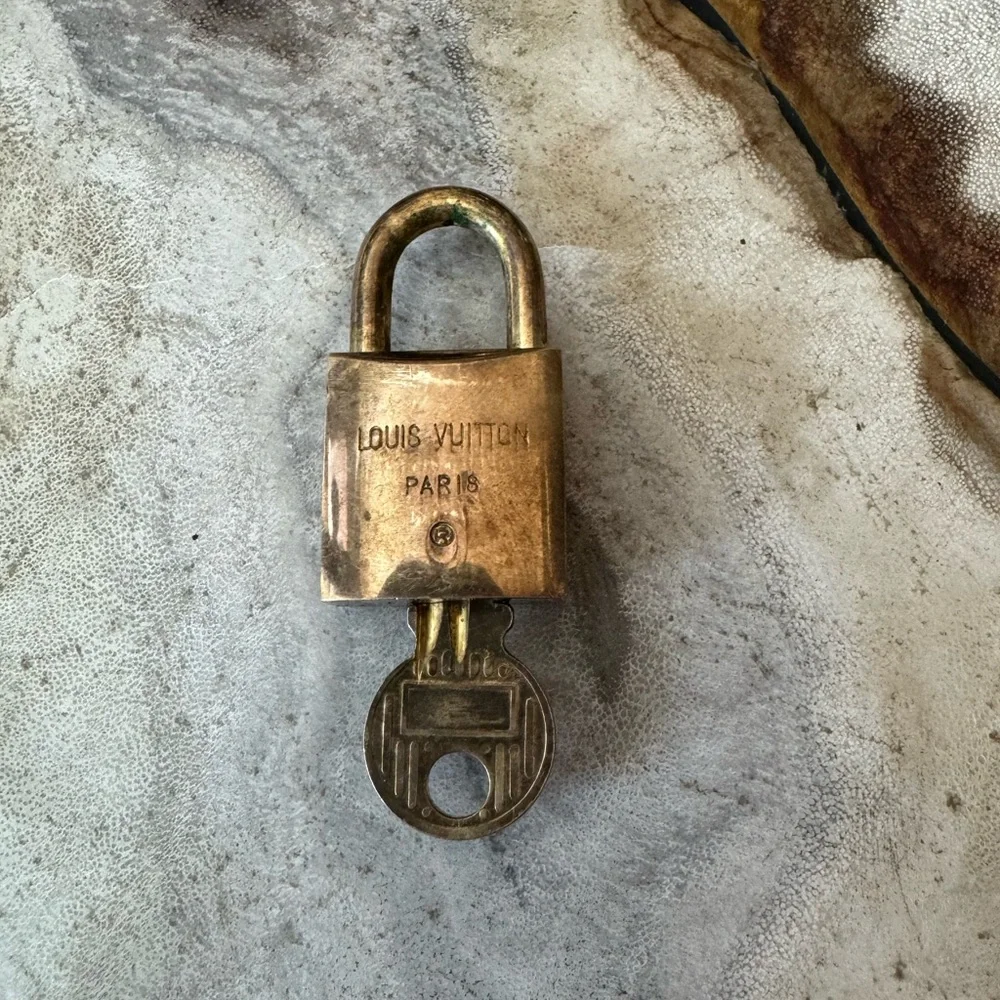 Listing for ONLY ONE 200 series Louis Vuitton Lock and Key - 203, 205 or 222 - Picture 2 of 13